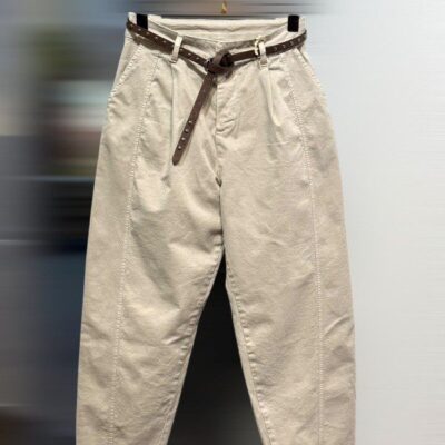 pantalon femme ajusté crème